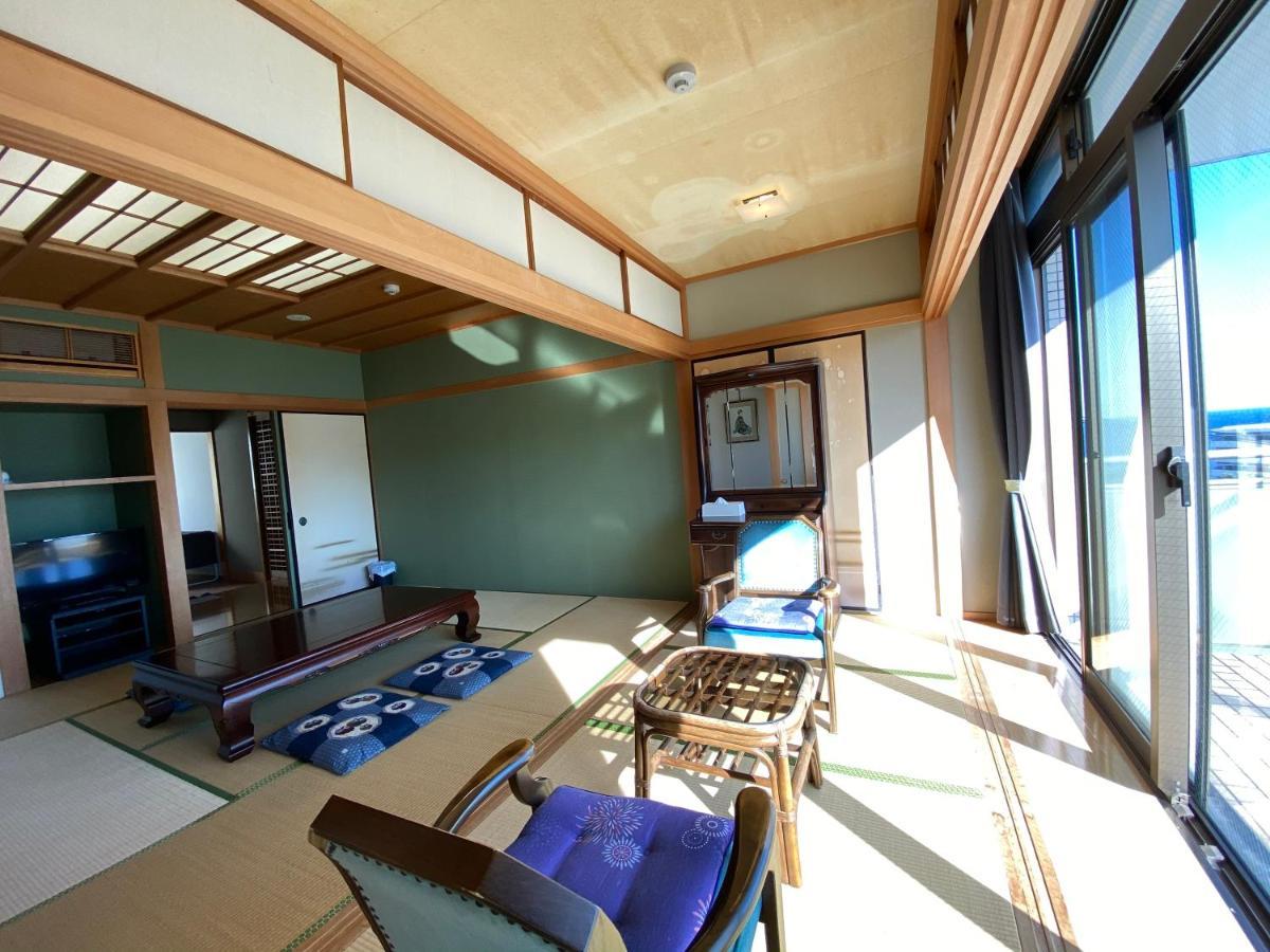 Atami Onsen Guest House Megumi Eksteriør bilde